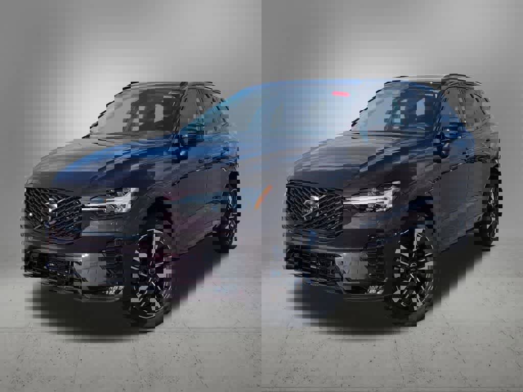 New 2026 Volvo XC60 B5 Core w/ Protection Package Premier