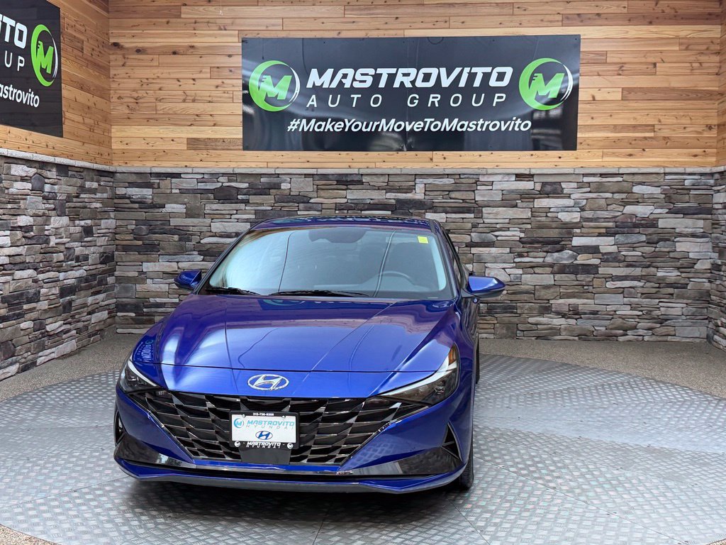 Certified 2023 Hyundai Elantra Limited w/ Cargo Package FWD image 6