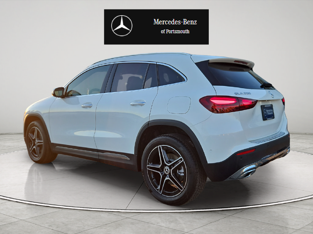New 2026 Mercedes-Benz GLA 250 4MATIC image 3