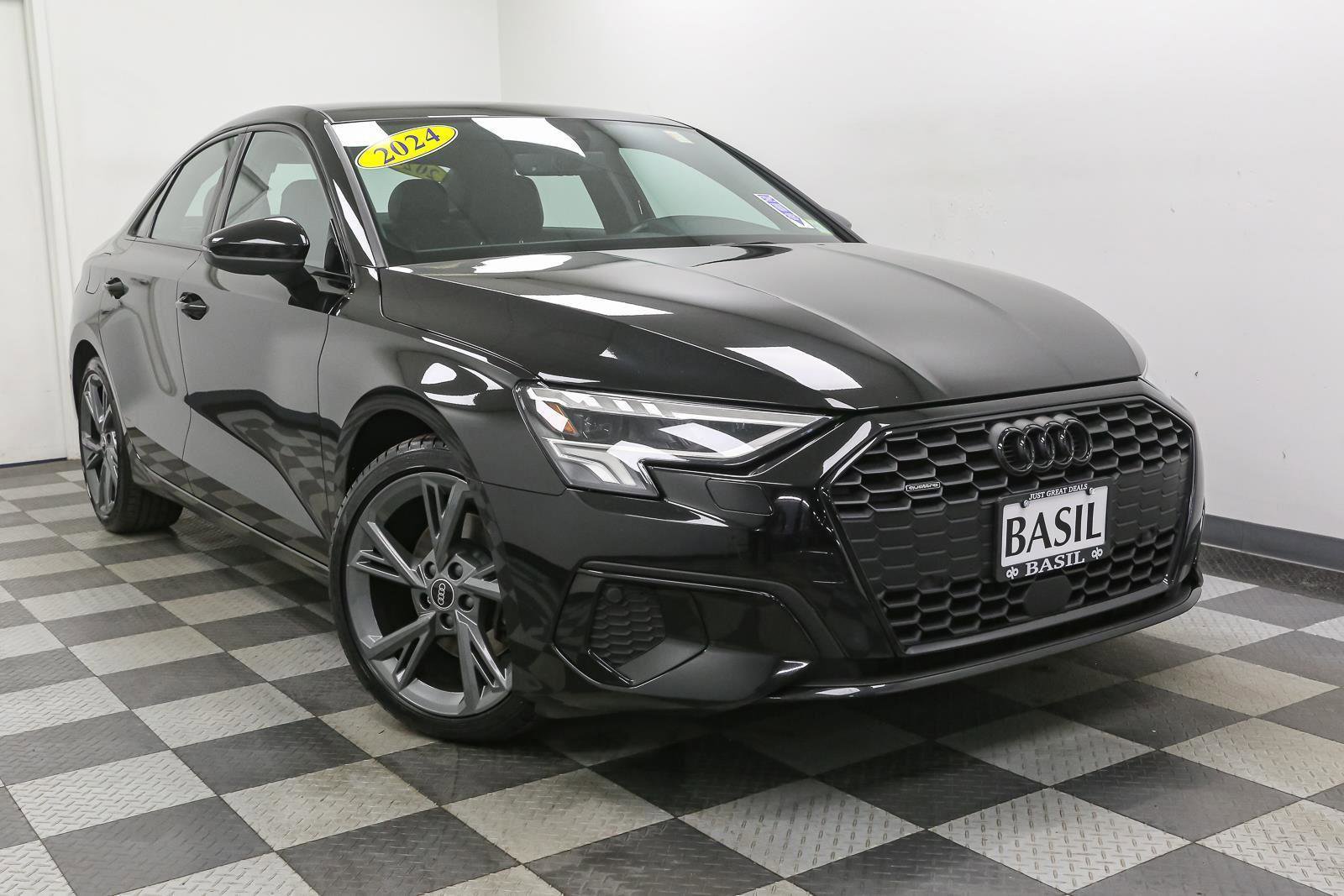 Used 2024 Audi A3 2.0T Premium w/ Convenience Package AWD/4WD image 2