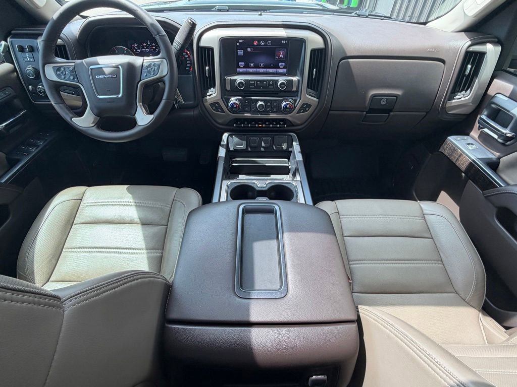 Used 2015 GMC Sierra 3500 Denali w/ Duramax Plus Package AWD/4WD image 9