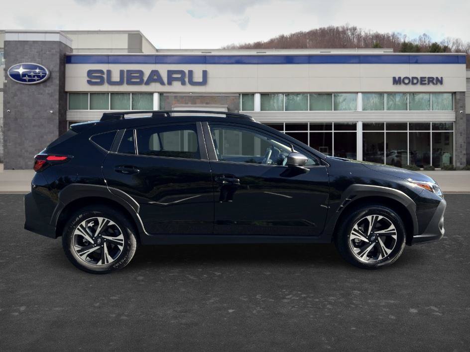 Used 2024 Subaru Crosstrek 2.0i Premium AWD/4WD image 4