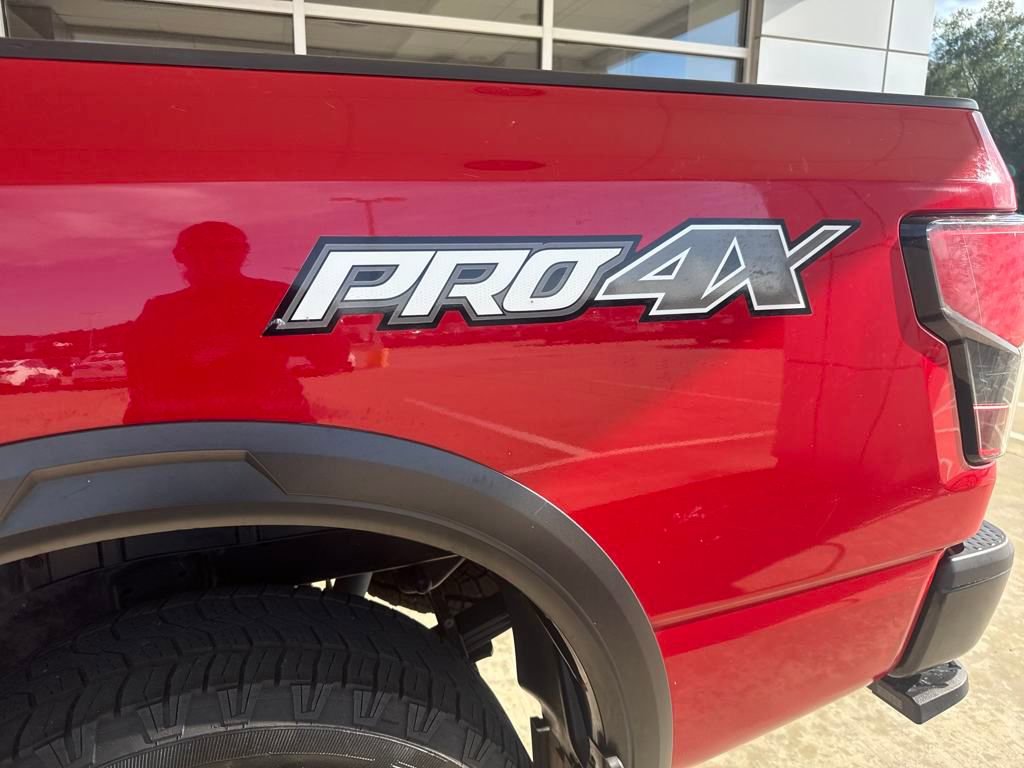 Used 2023 Nissan Titan PRO-4X w/ Pro-4x Convenience Package image 29