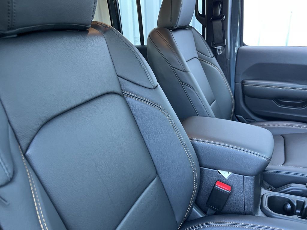 New 2026 Jeep Wrangler Sahara image 43