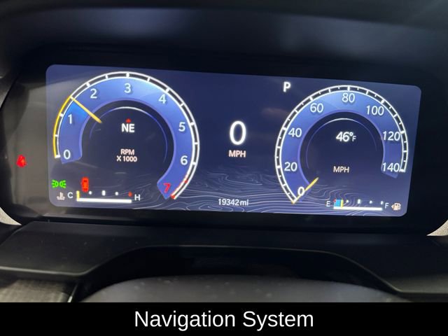 Used 2023 Jeep Grand Cherokee L Limited w/ Luxury Tech Group II image 2