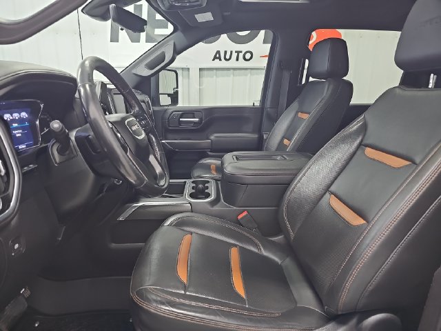Used 2021 GMC Sierra 2500 AT4 w/ AT4 Premium Plus Package AWD/4WD image 37