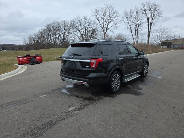 Used 2016 Ford Explorer Platinum AWD/4WD image 7
