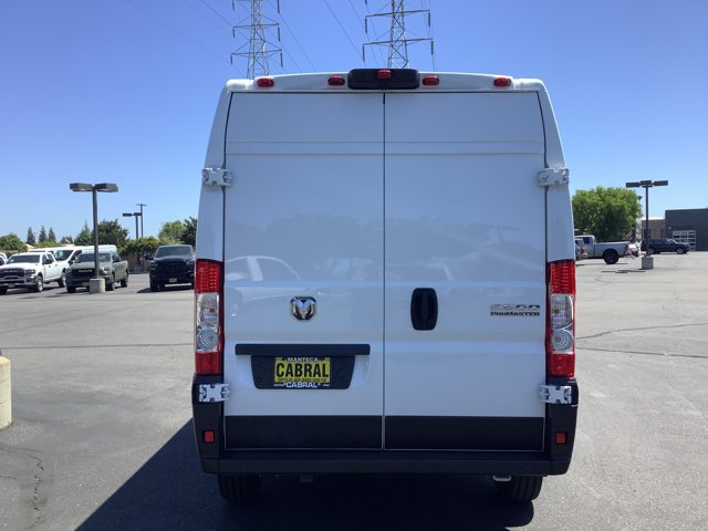 Used 2026 RAM ProMaster 2500 w/ Convenience Group FWD image 21