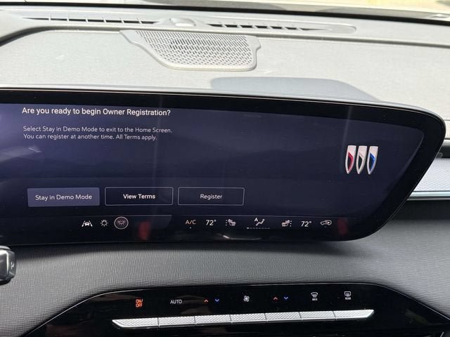 New 2026 Buick Enclave Sport Touring w/ Super Cruise Package AWD/4WD image 14