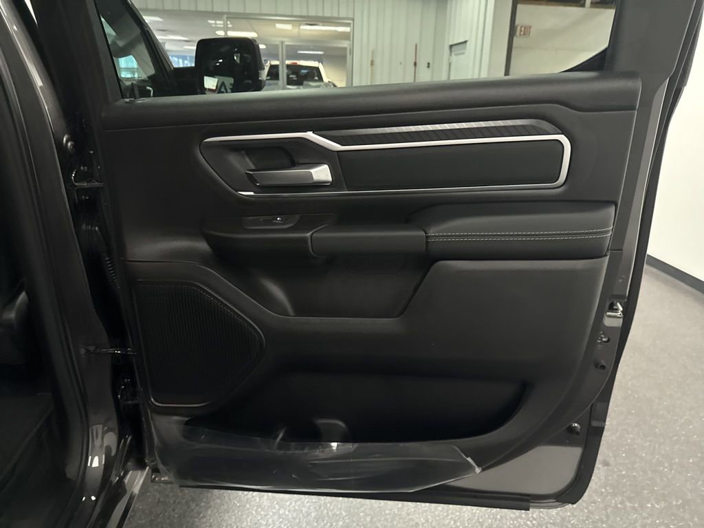 New 2026 RAM 1500 Big Horn image 37