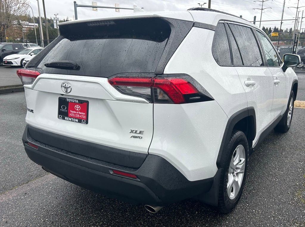 Certified 2021 Toyota RAV4 XLE image 5