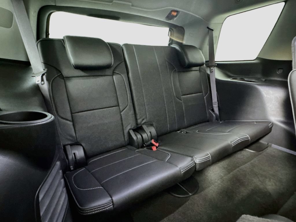 Used 2017 GMC Yukon Denali w/ Open Road Package AWD/4WD image 29