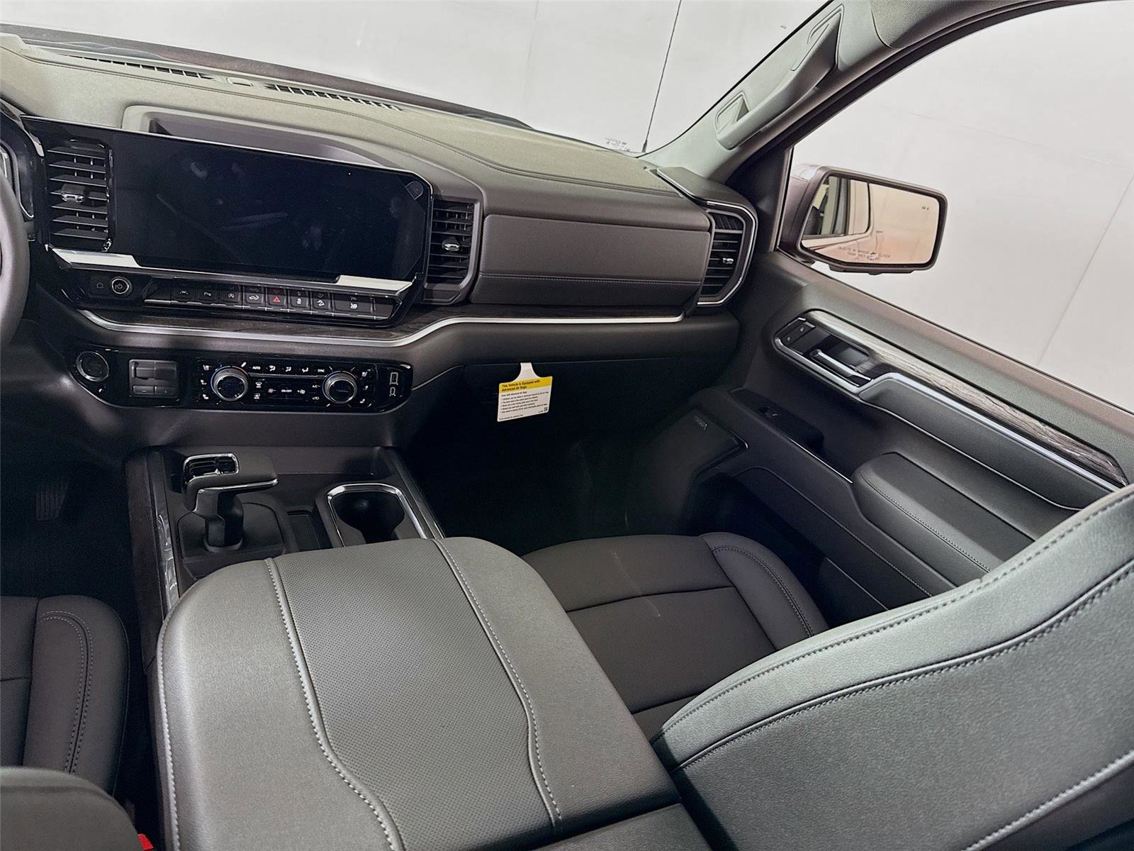 New 2026 Chevrolet Silverado 1500 LTZ AWD/4WD image 18