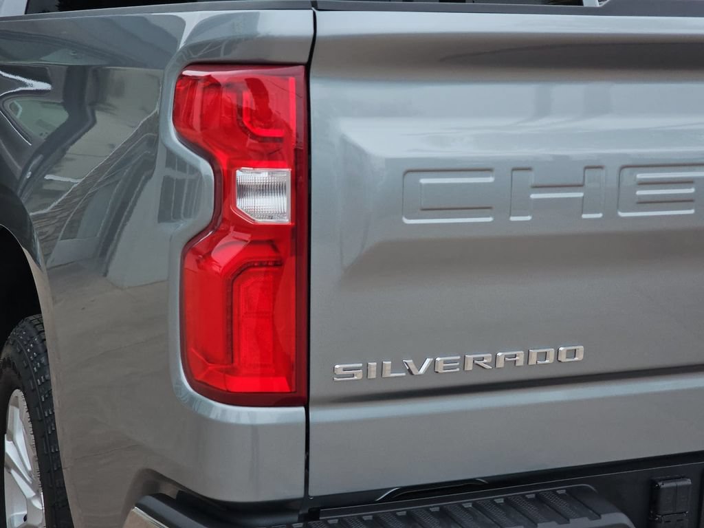 New 2026 Chevrolet Silverado 1500 LTZ w/ Technology Package AWD/4WD image 41