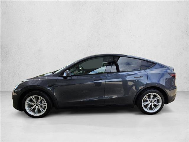 Used 2021 Tesla Model Y Long Range AWD/4WD image 8