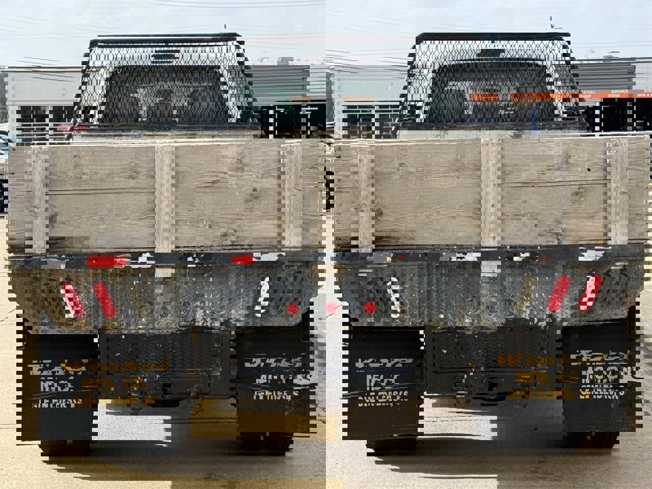 Used 2016 Ford F550 XL image 6