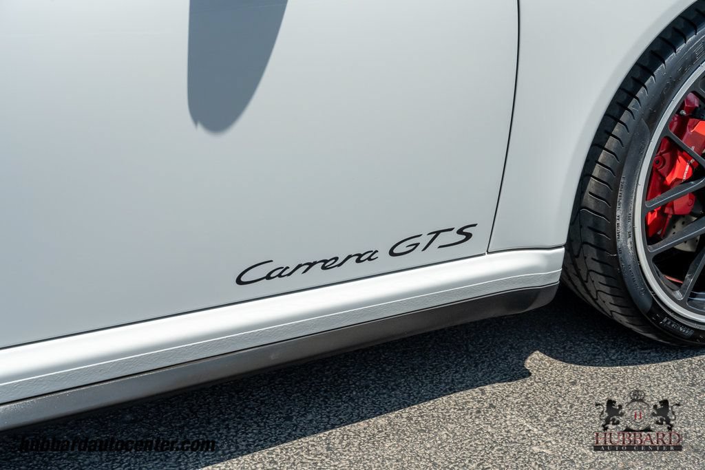Used 2012 Porsche 911 Cabriolet image 36