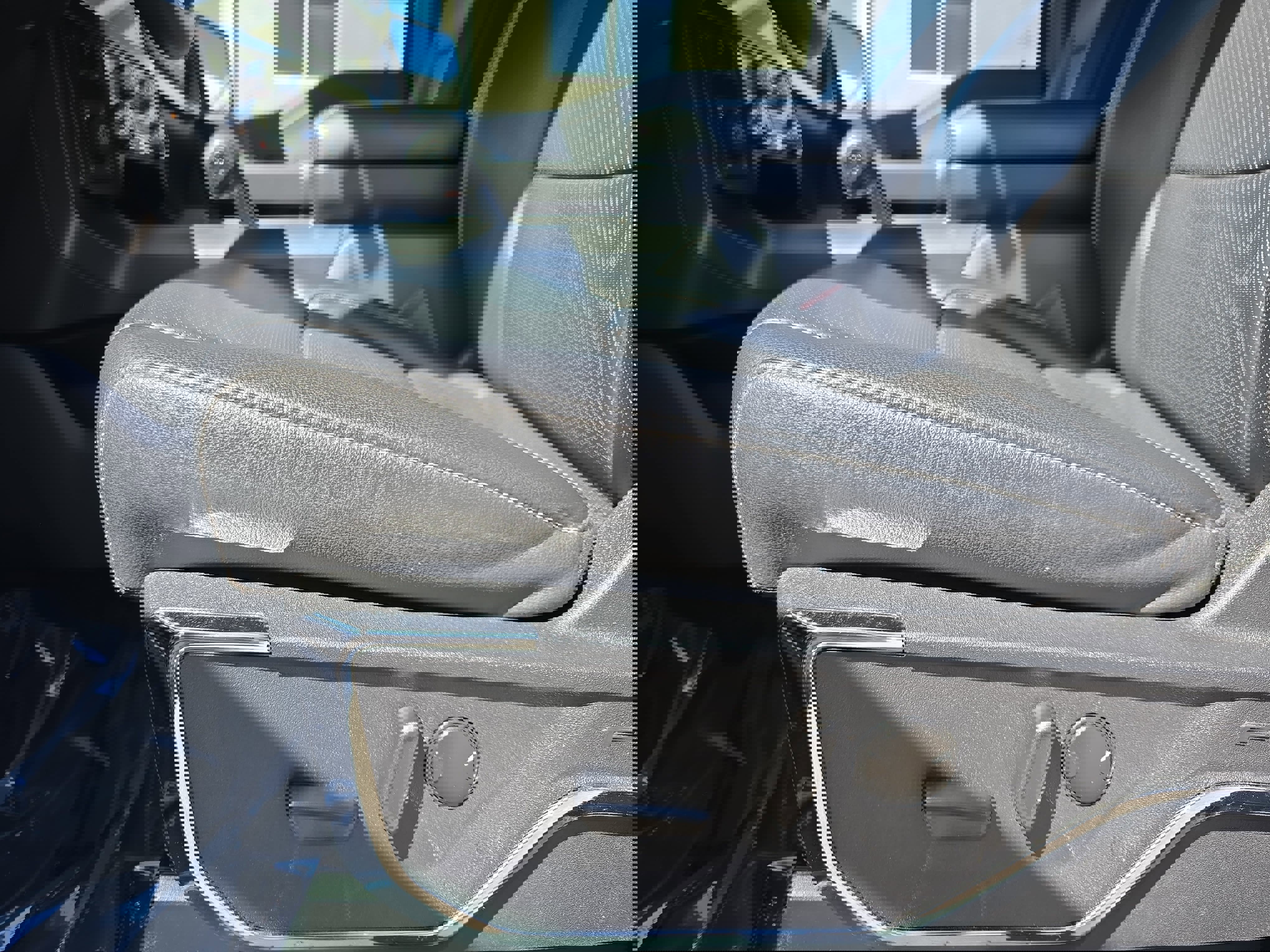 Used 2024 Ford F150 Lariat w/ Bed Utility Package image 27