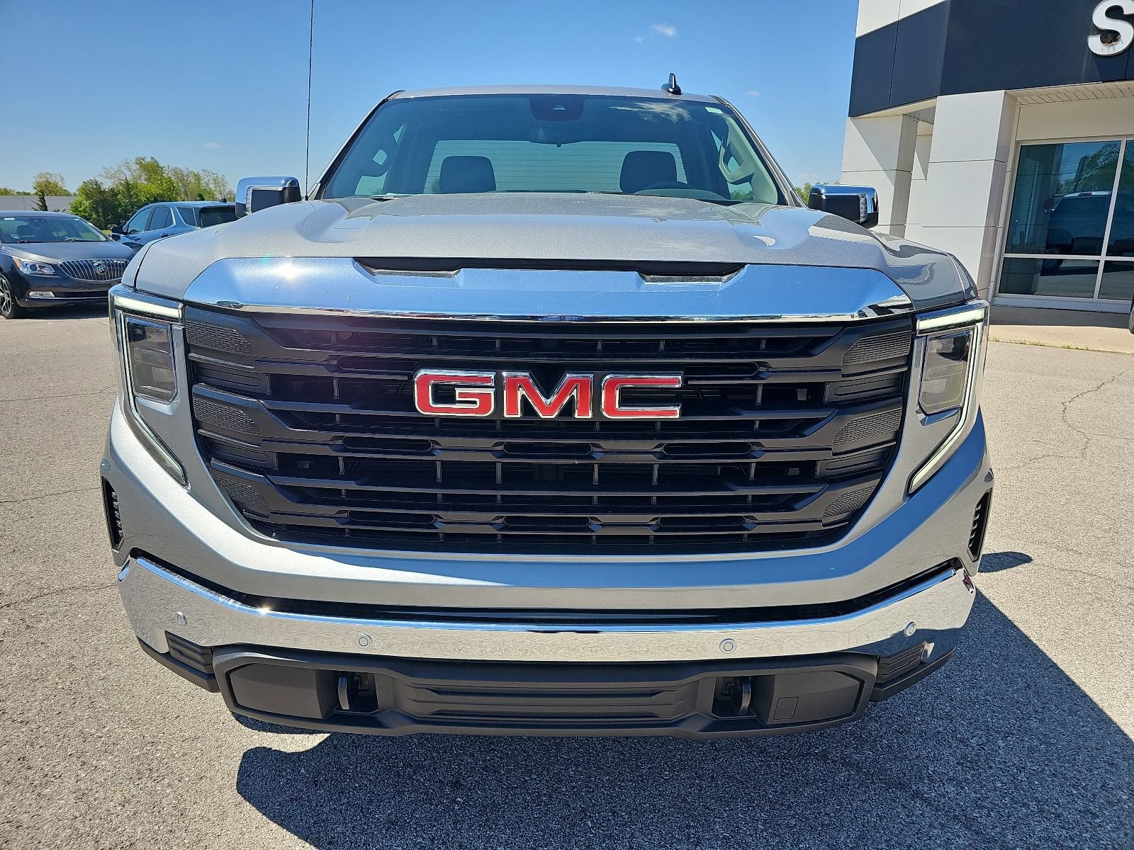 Used 2026 GMC Sierra 1500 Pro w/ Pro Value Package AWD/4WD image 3