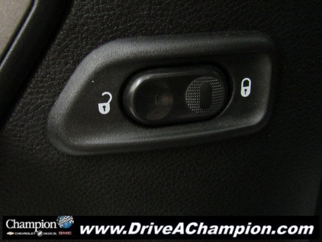 Used 2013 Jeep Wrangler Unlimited Sport image 16