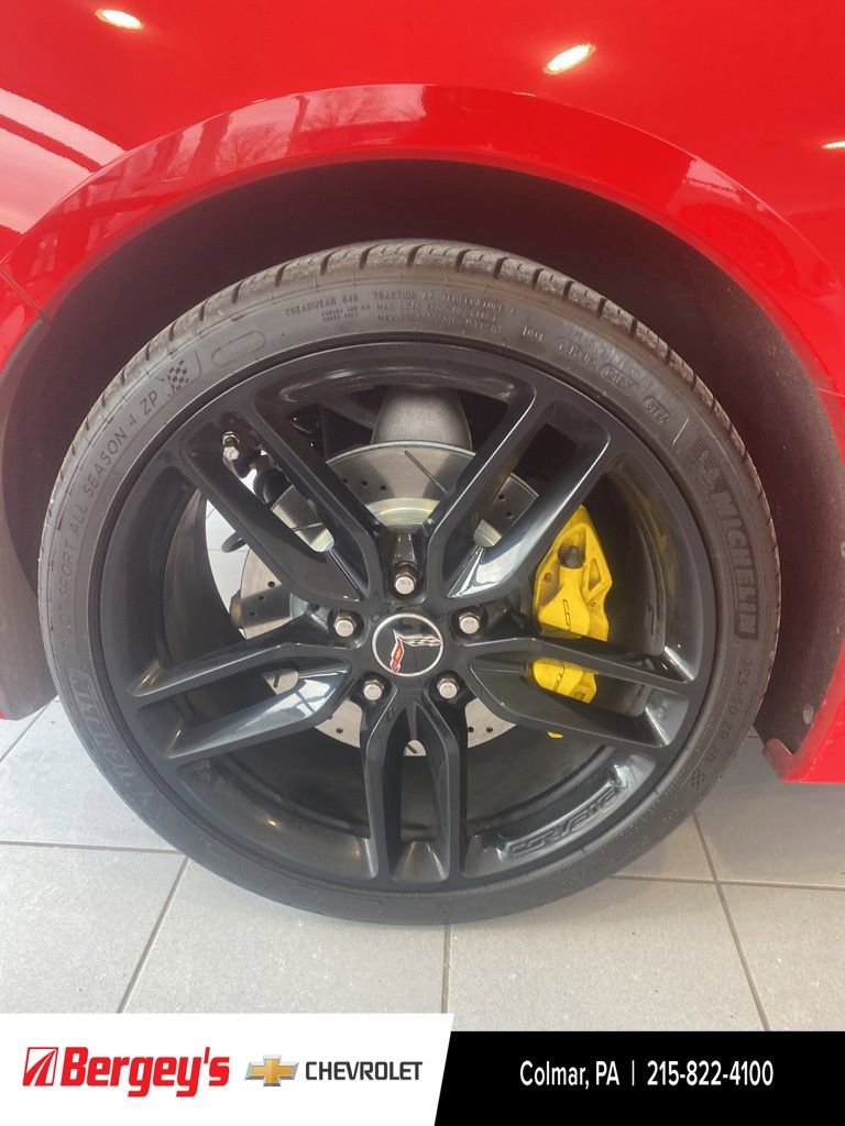 Certified 2015 Chevrolet Corvette Stingray Coupe w/ 3LT Preferred Equipment Group image 15