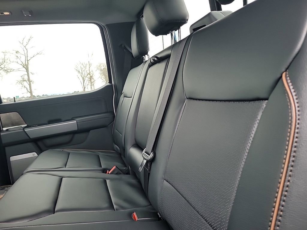 New 2025 Ford F250 Lariat w/ Lariat Ultimate Package image 25