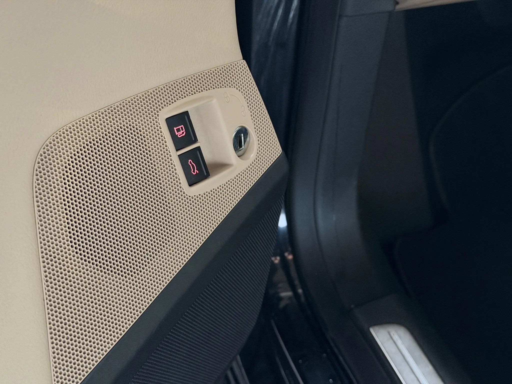 Used 2015 Volkswagen CC Sport image 35