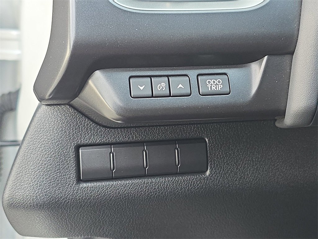 Used 2020 Lexus UX 200 w/ Premium Package image 28