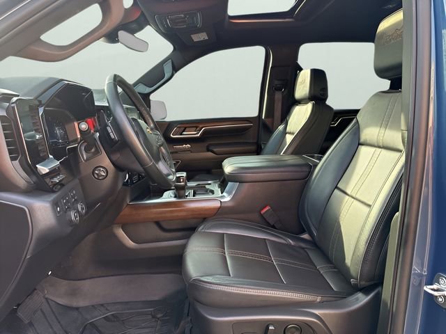 Used 2024 Chevrolet Silverado 1500 High Country w/ High Country Premium Package image 18