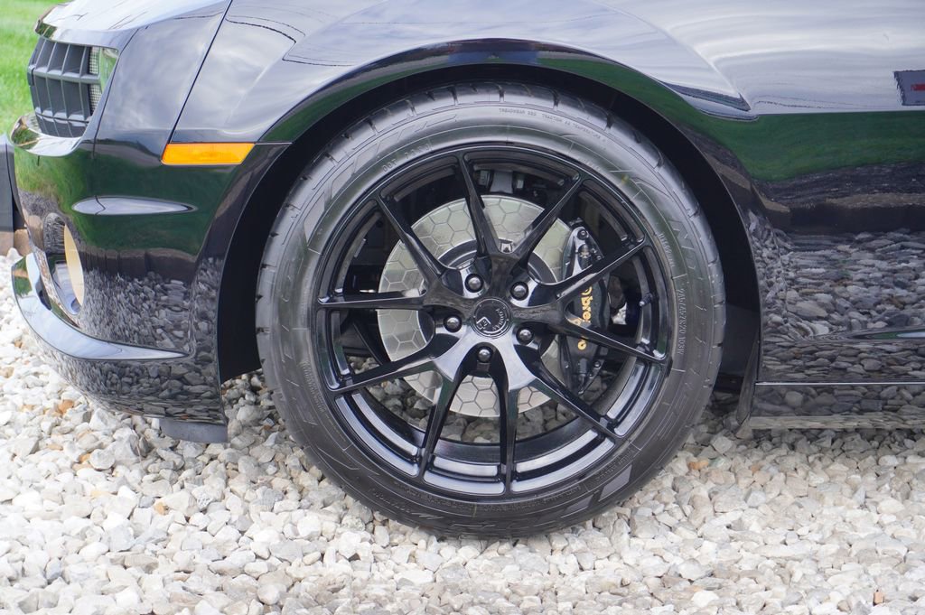 Used 2011 Chevrolet Camaro SS w/ RS Package image 10