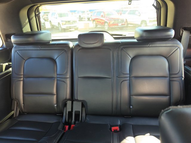 Used 2020 Lincoln Navigator Reserve AWD/4WD image 13