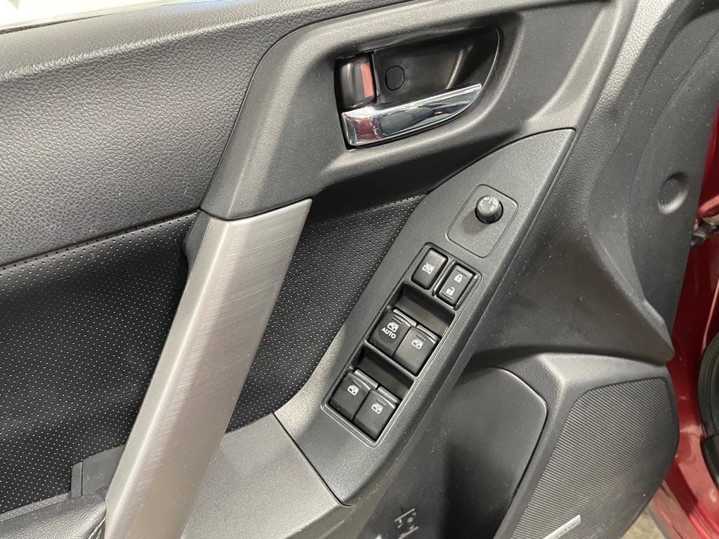 Used 2015 Subaru Forester 2.0XT Touring w/ Eyesight & Navigation System image 12