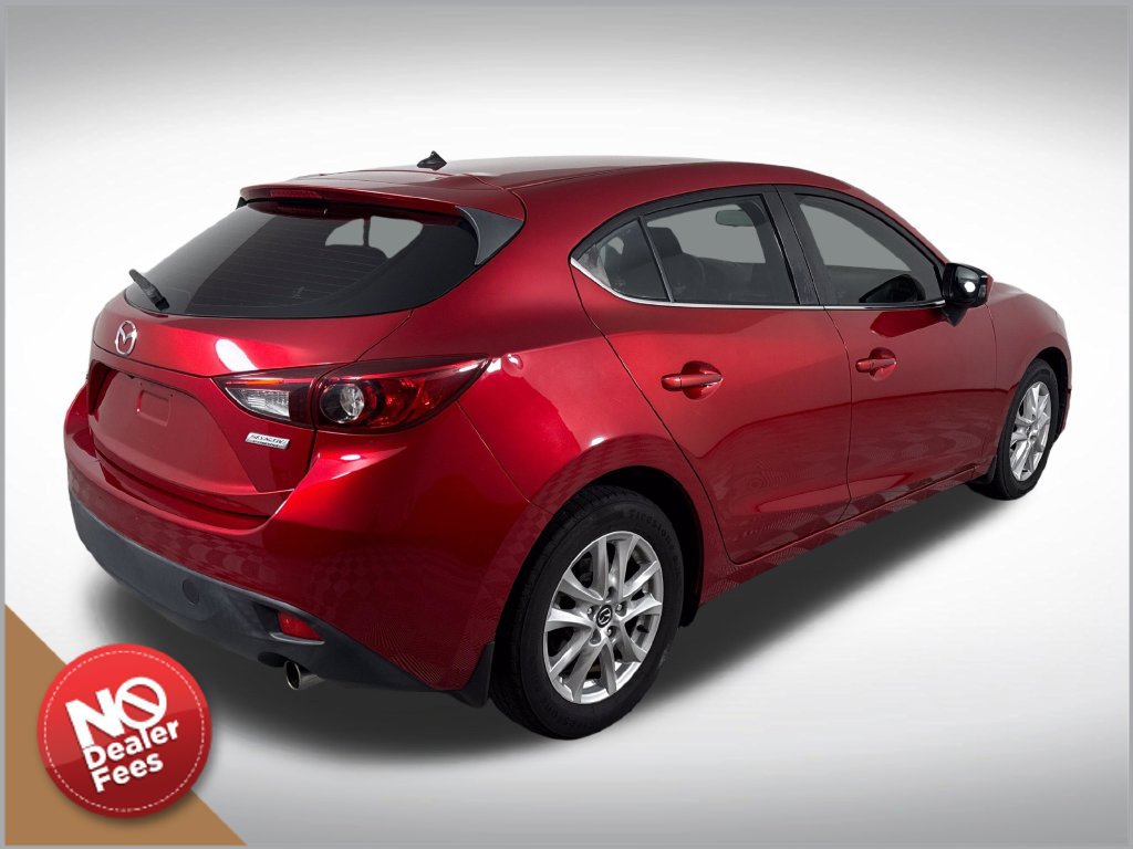 Used 2016 MAZDA MAZDA3 i Touring FWD image 3