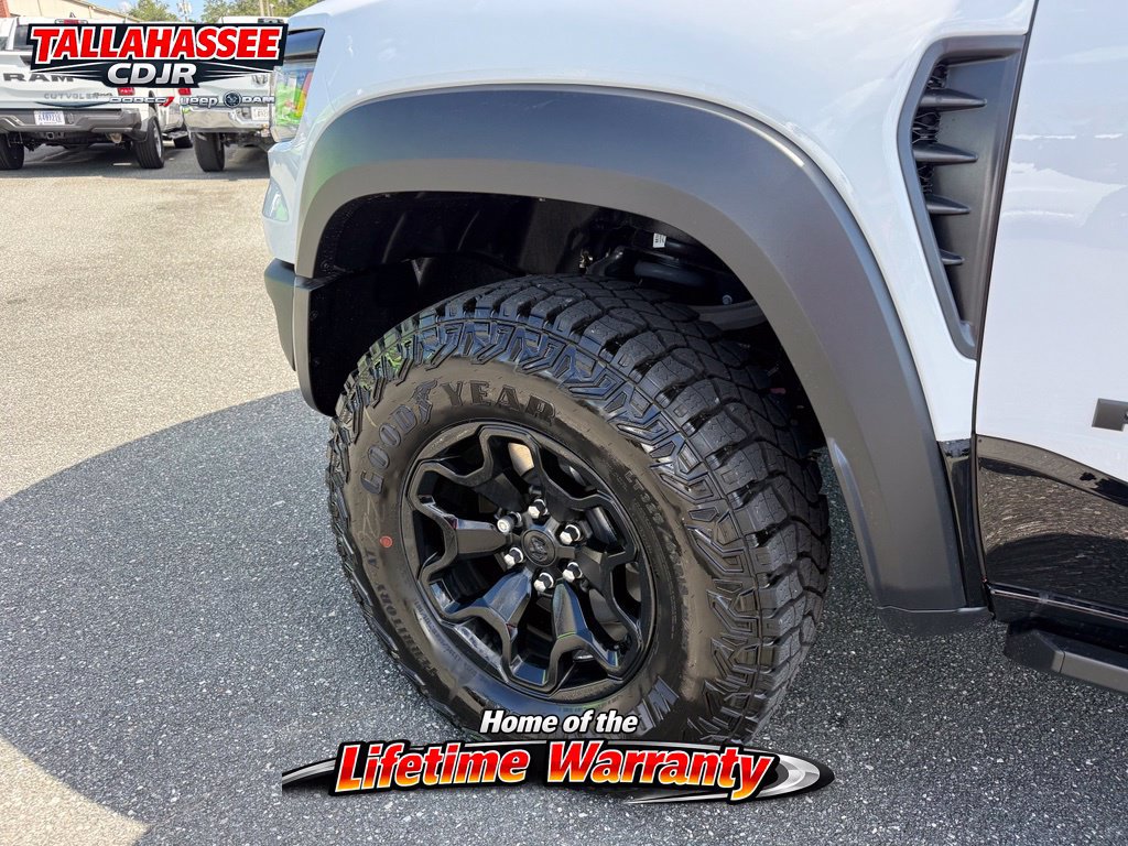 New 2027 RAM 1500 4x4 Crew Cab image 16