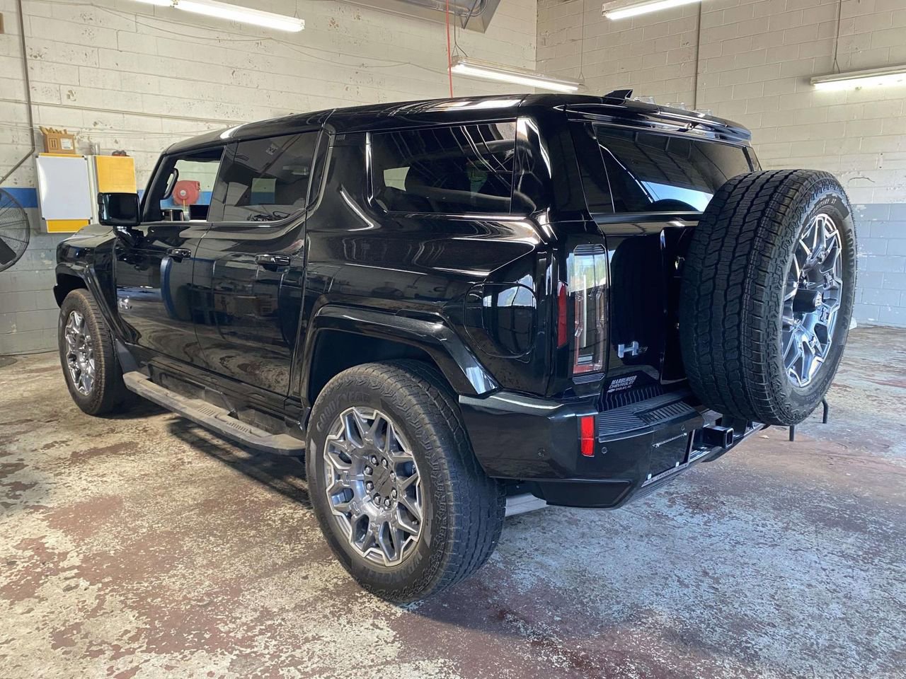 Used 2025 GMC Hummer EV 3X image 4