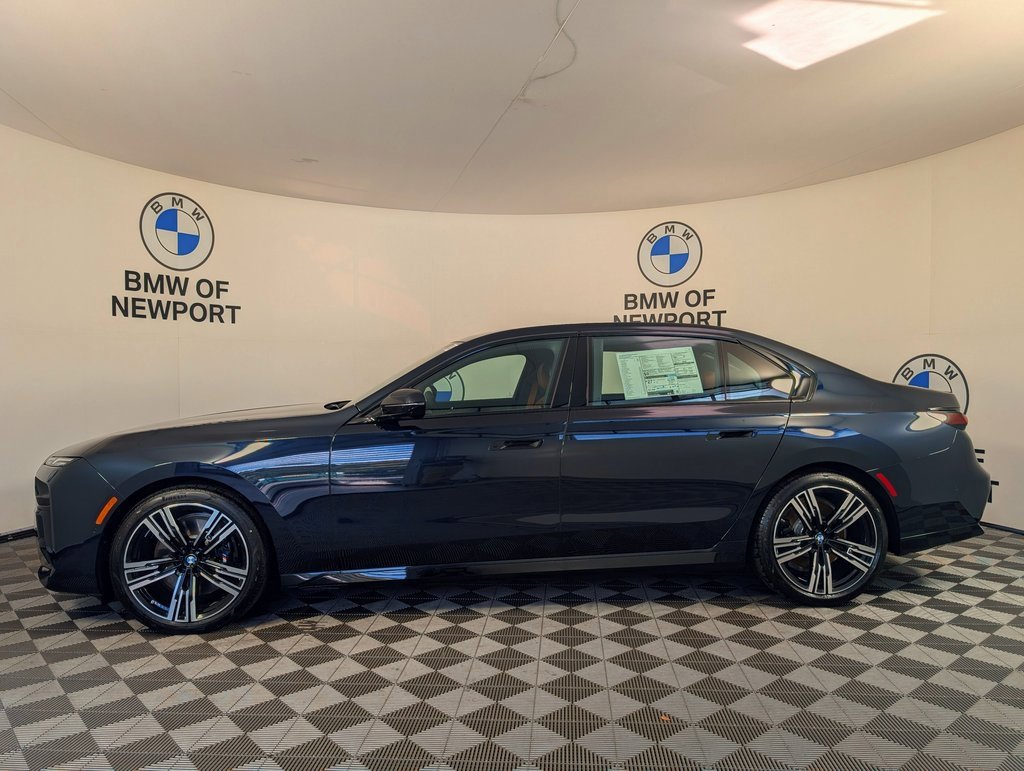New 2026 BMW 740i xDrive w/ Premium Package image 9