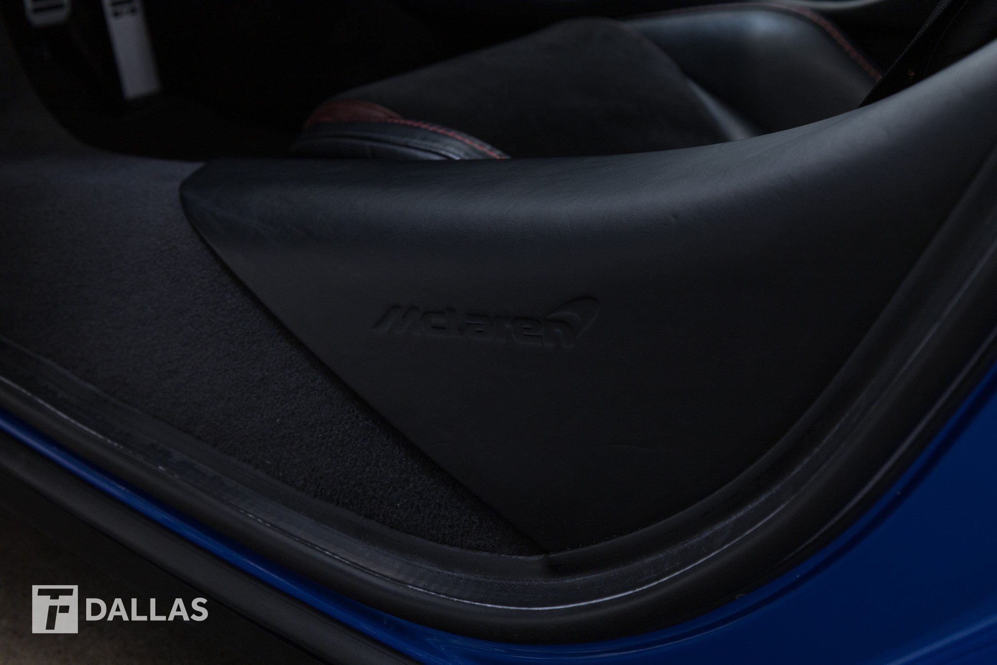 Used 2023 McLaren GT RWD image 22