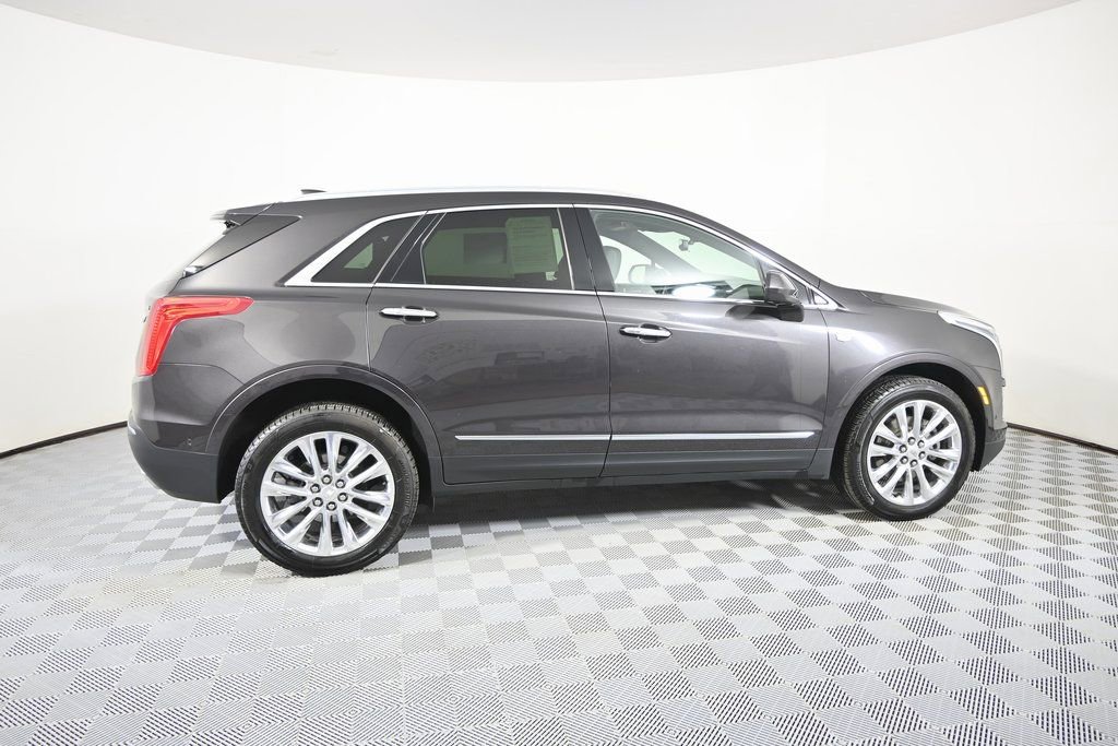 Used 2018 Cadillac XT5 Platinum w/ Driver Assist Package image 7