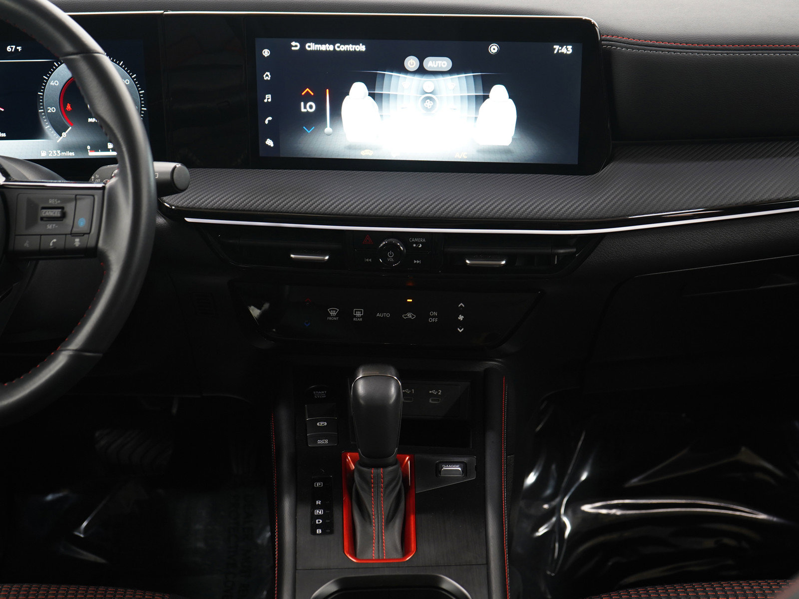 Used 2025 Nissan Kicks SR image 16