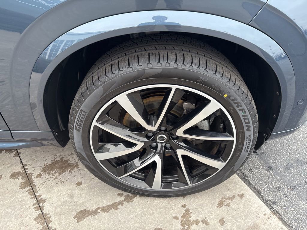 Certified 2023 Volvo XC90 B6 Plus w/ Protection Package Premier image 12