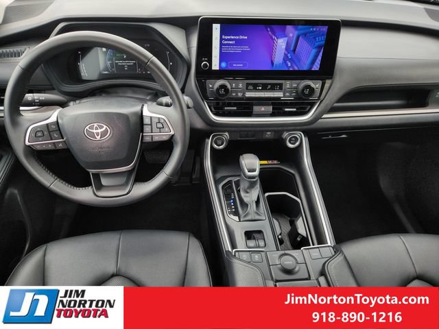 Used 2026 Toyota Grand Highlander FWD image 25