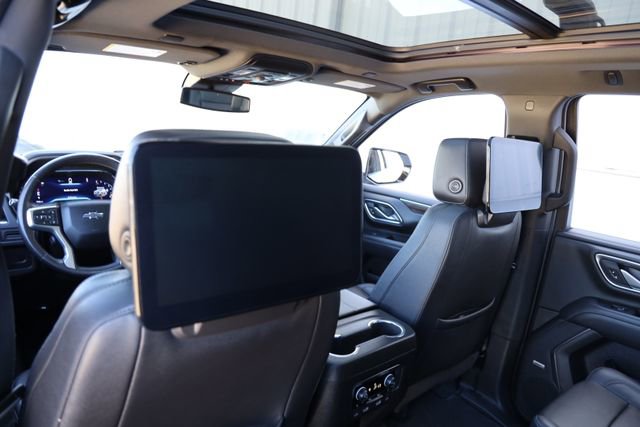 Used 2023 Chevrolet Tahoe Z71 w/ Luxury Package image 14