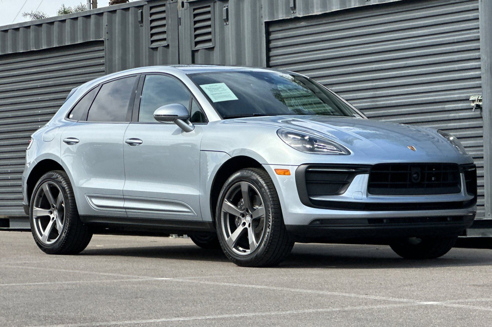 Certified 2026 Porsche Macan AWD/4WD image 10