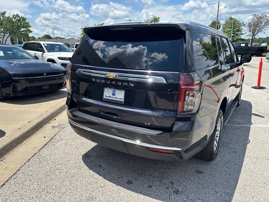 Used 2024 Chevrolet Suburban LT AWD/4WD image 24
