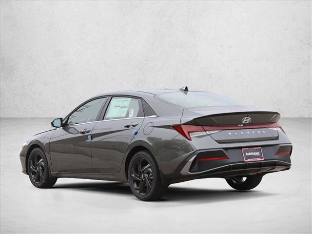 New 2026 Hyundai Elantra SEL Sport Premium FWD image 7