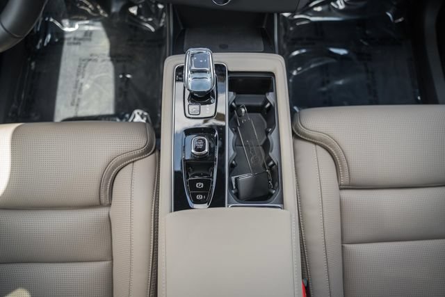 New 2026 Volvo XC90 B6 Ultra w/ Protection Package Premier AWD/4WD image 26