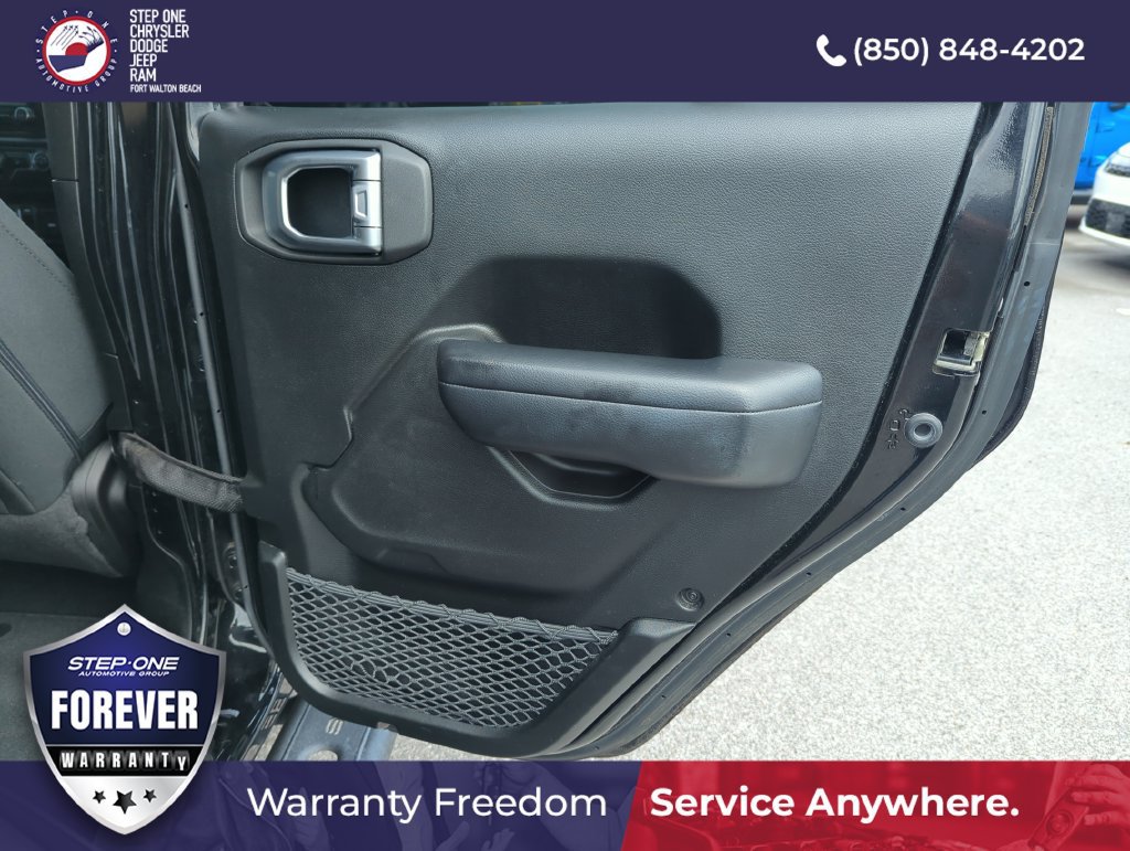 Used 2019 Jeep Wrangler Unlimited Sport S AWD/4WD image 28