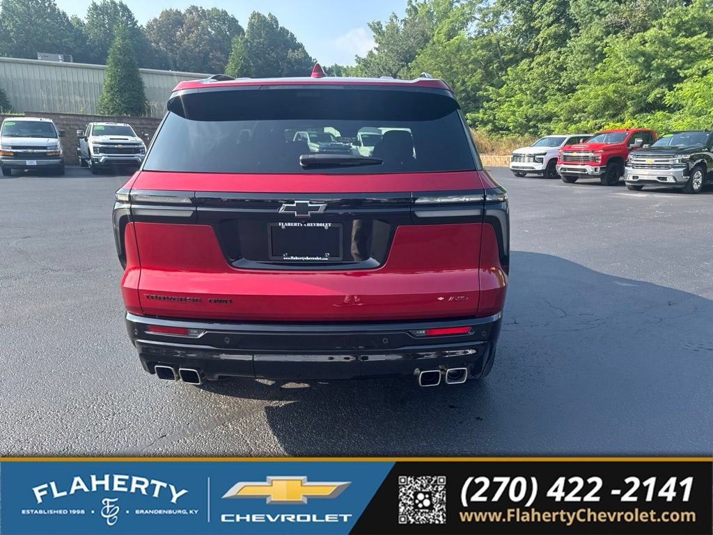 Used 2026 Chevrolet Traverse RS w/ LPO, Floor Liner Package AWD/4WD image 4
