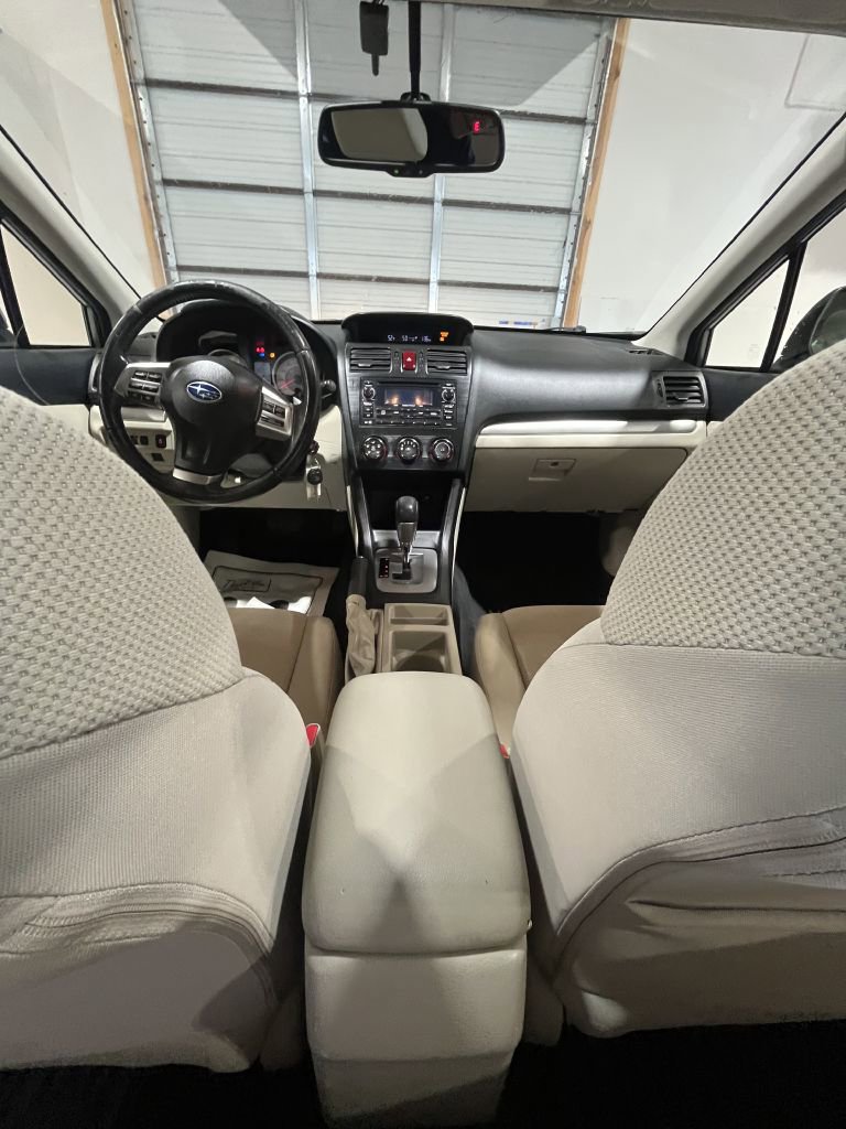 Used 2014 Subaru Impreza 2.0i Premium image 6