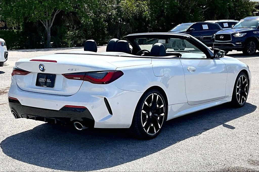 Used 2025 BMW 430i Convertible image 5